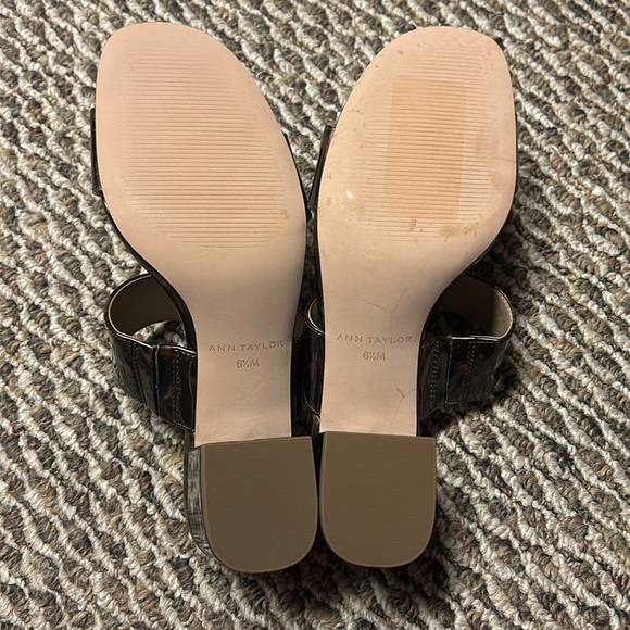 Ann Taylor Liv Tortoise Block Heeled Sandals size 6.5 - Picture 5 of 6